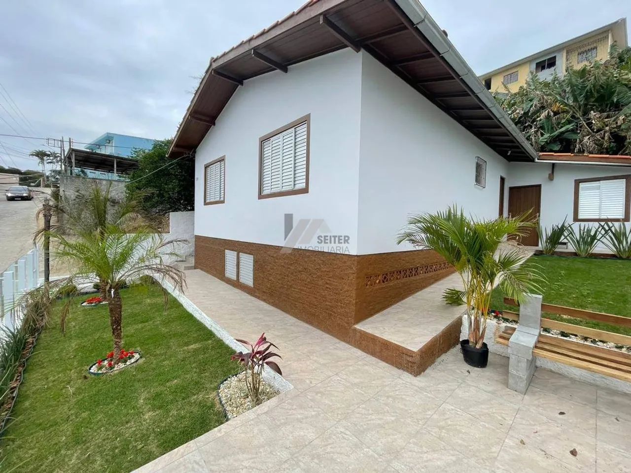 Casa Para Alugar na Carvoeira