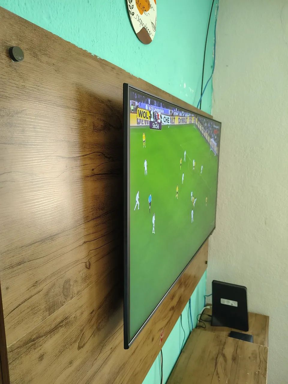 Tv Samsung 4K 43 polegadas Crystal Líquido  - Foto 2