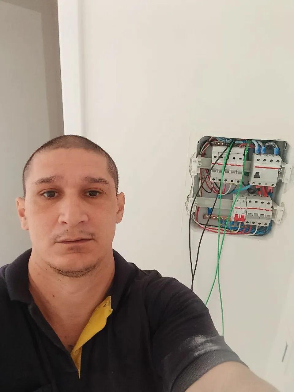 Eletricista residencial e predial 