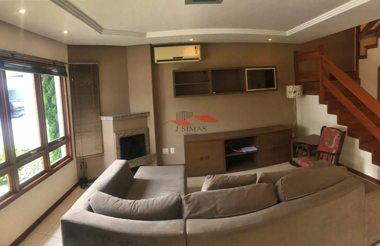 Casa (Sobrado em condomínio), com 3 quartos e 3 banheiros à Venda, 160 m² em Porto Alegre/