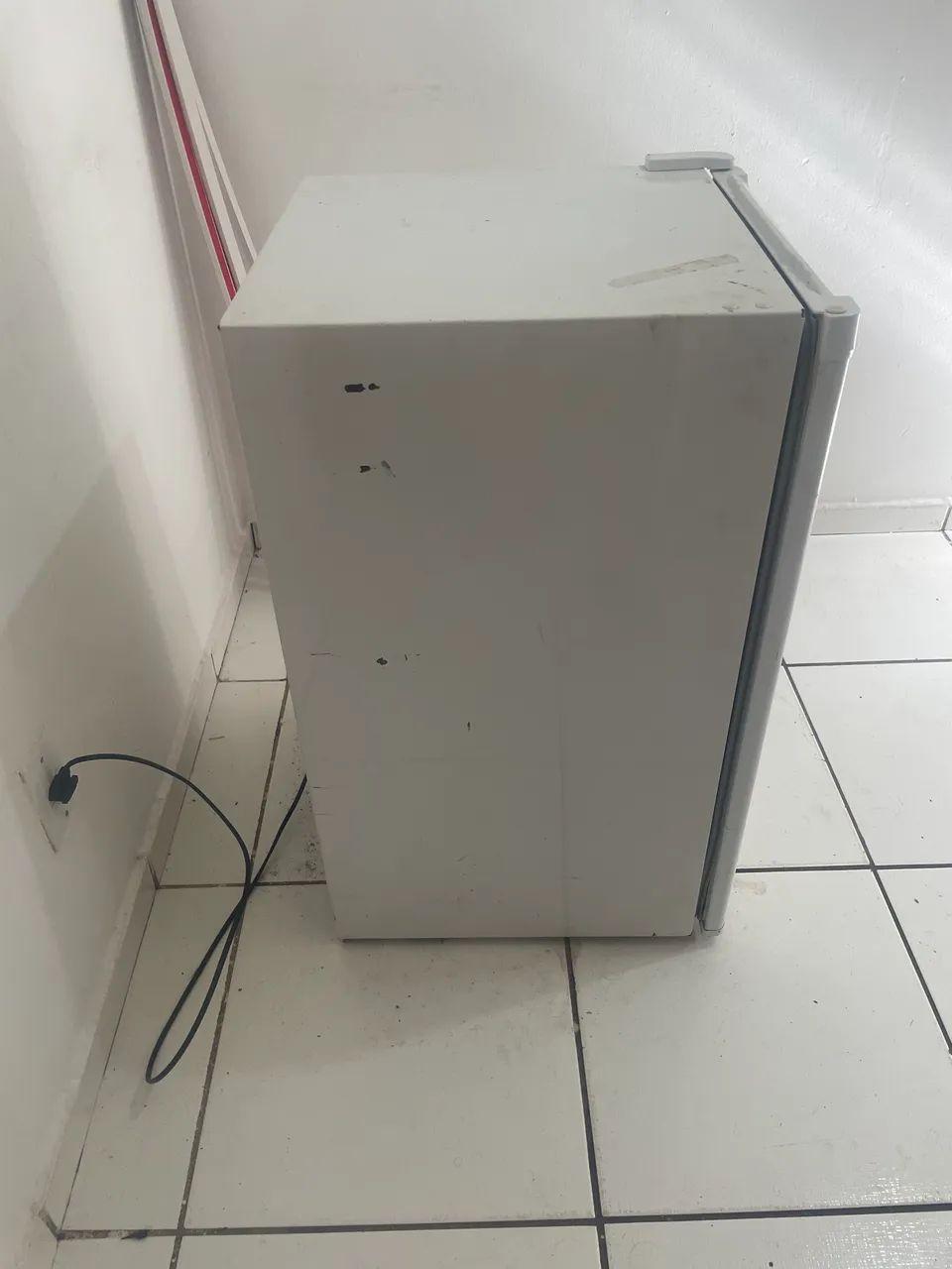 Frigobar 100 litros - Foto 2
