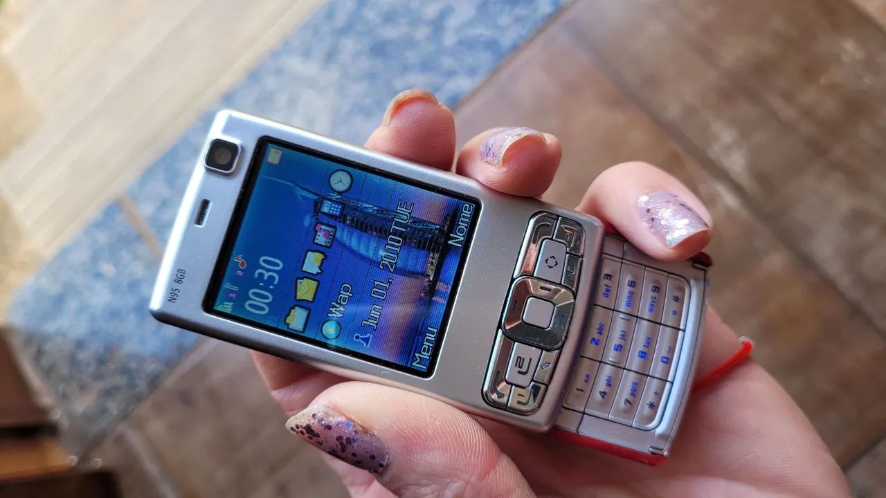 Nokia n95 8GB (Dubai)