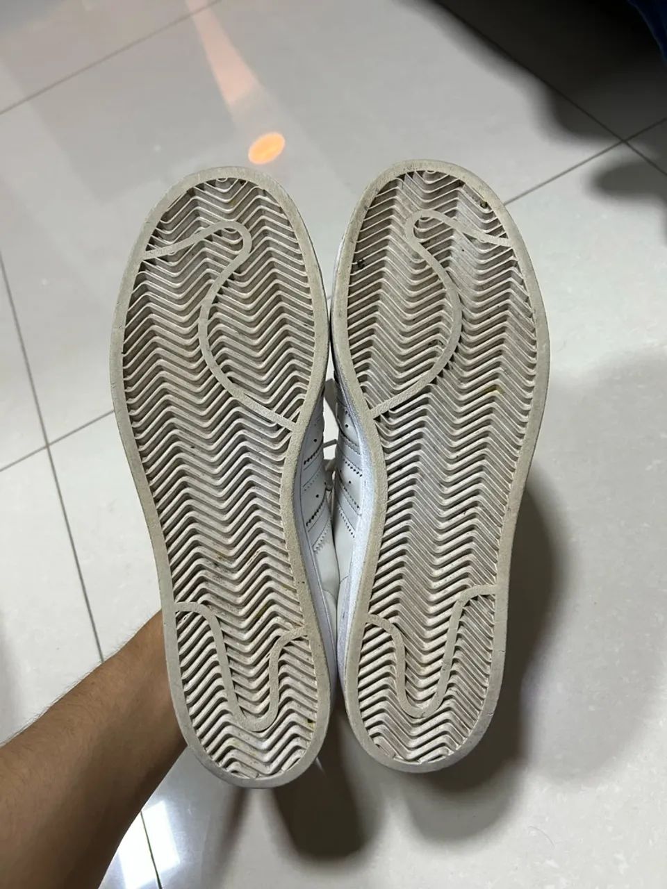 Tênis adidas superstar totalmente branco - Foto 5