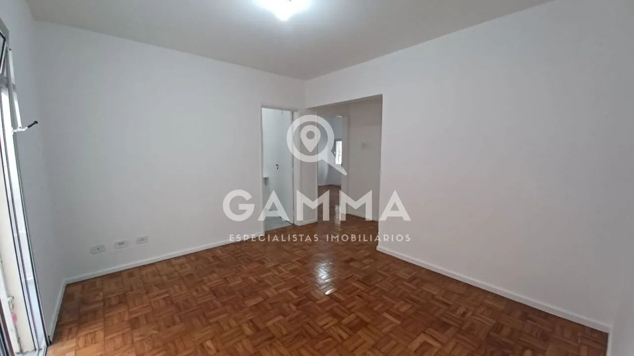 Apartamento com 2 dormitórios e quintal em Perdizes!