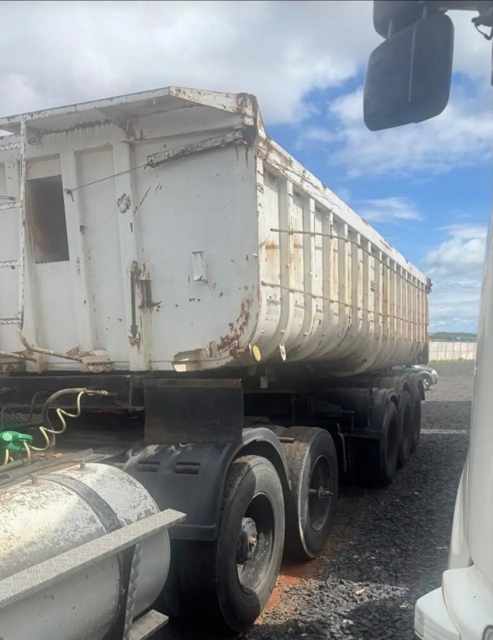 Vende-se Cacamba - Foto 2