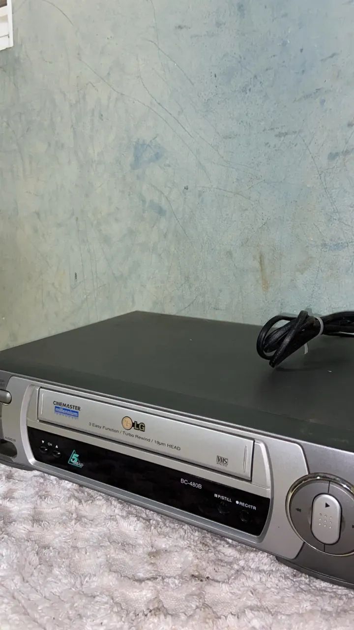 Vídeo Cassete Antigo LG - Foto 2