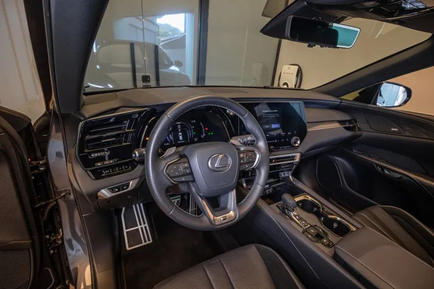 Lexus RX-500h F-sport 2.4 16V Aut. (híbrido), foto 16 de 19