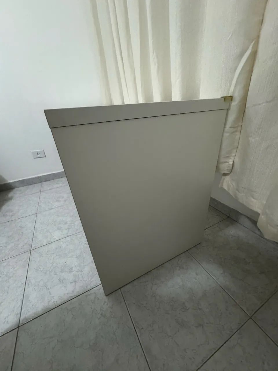 Mesa escrivaninha TokStok  - Foto 3