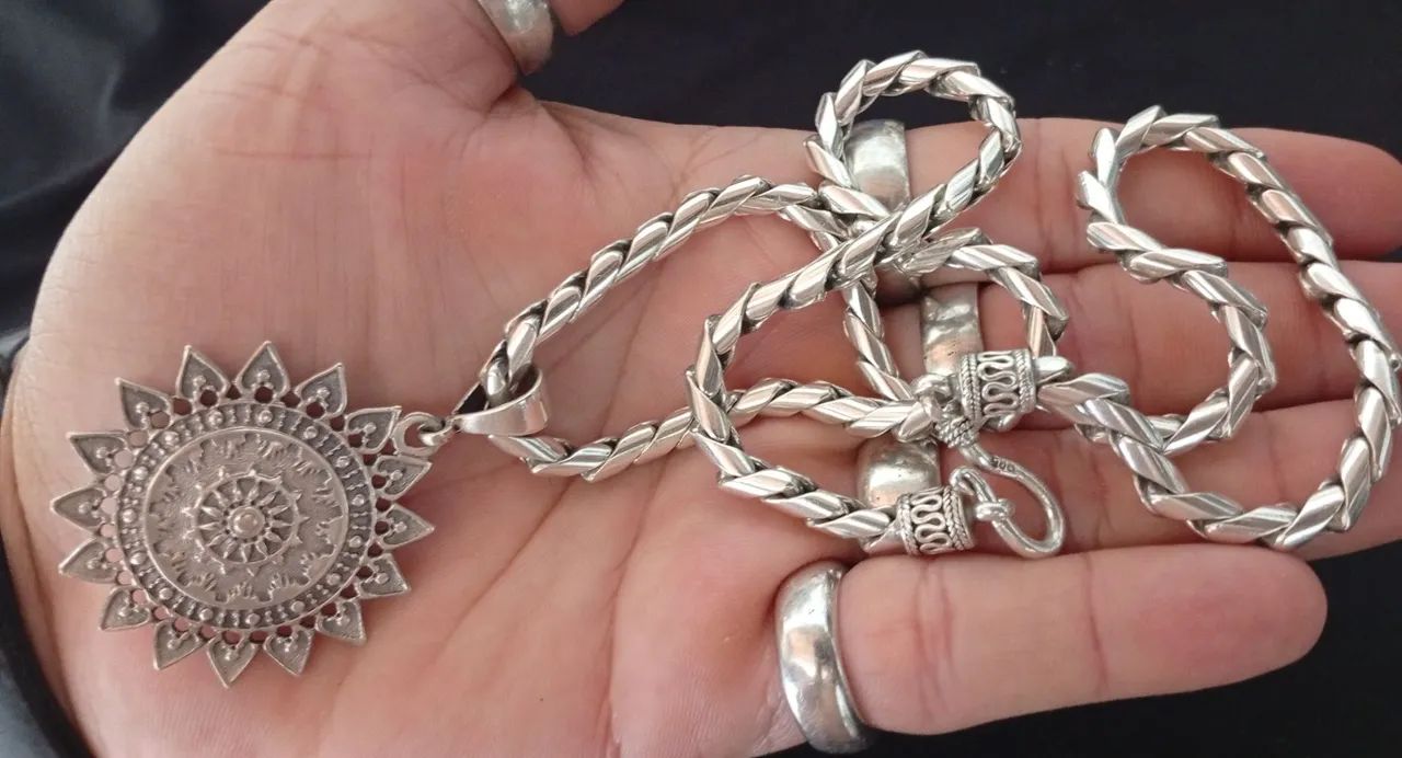 Vende-se cordão de prata de Bali  - Foto 2