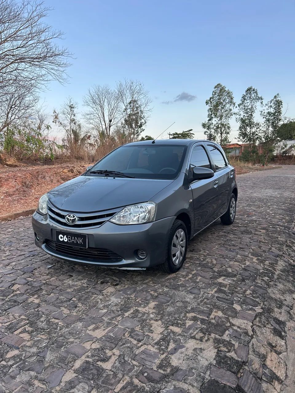 Toyota Etios XS 1.5 16V FLEX 2014