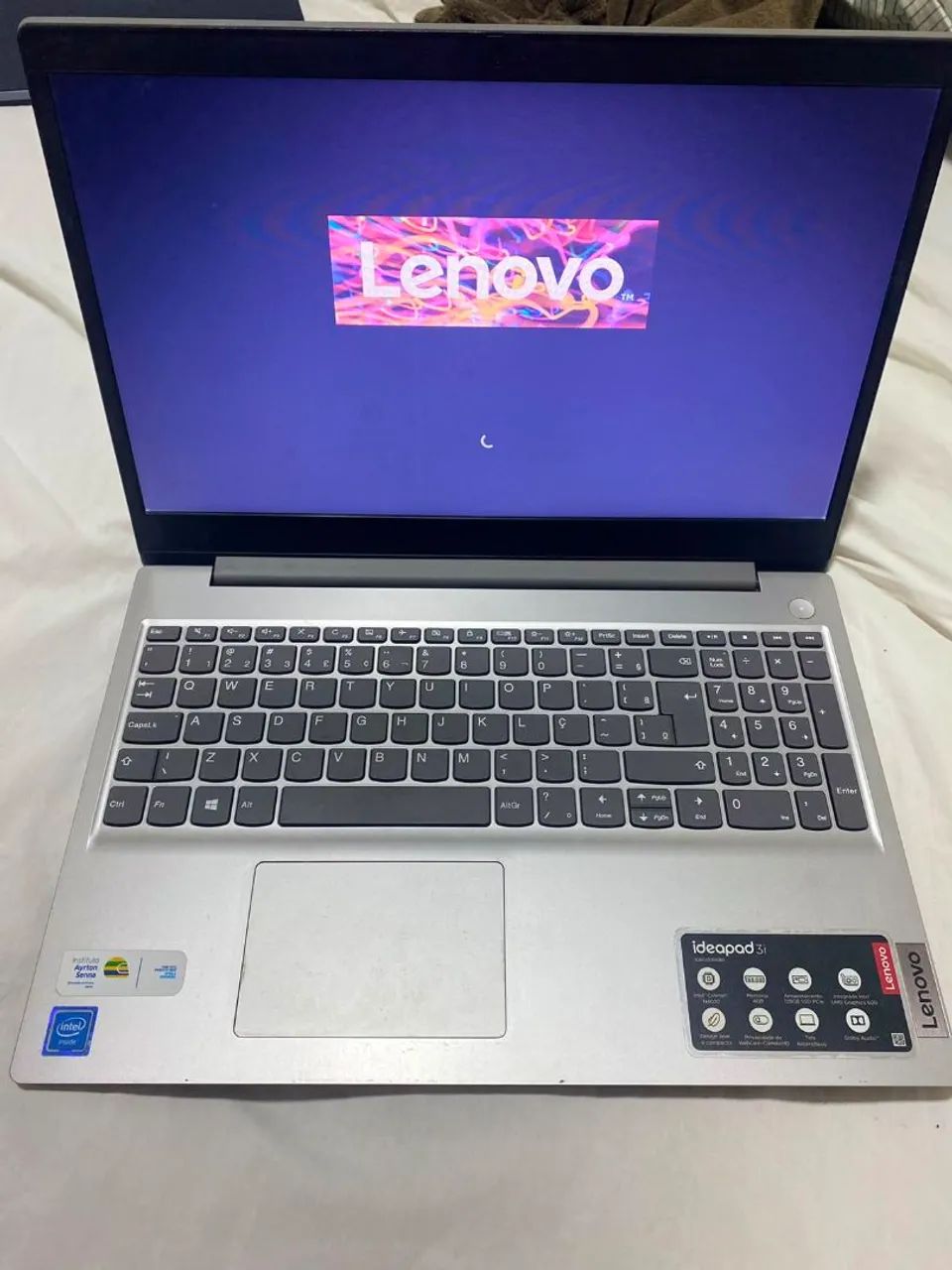 Notebook Lenovo  - Foto 2