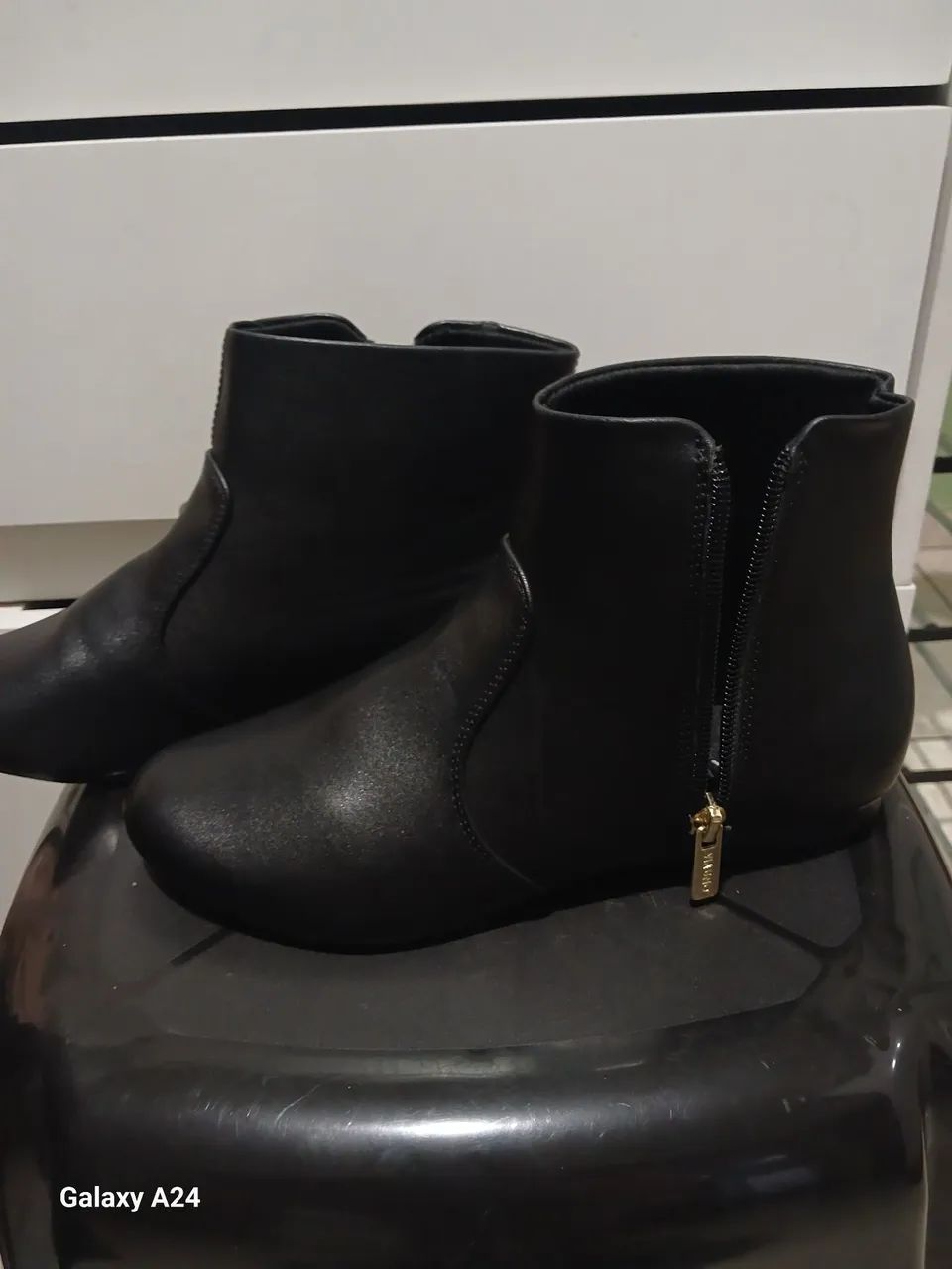 Bota Via uno Nova
