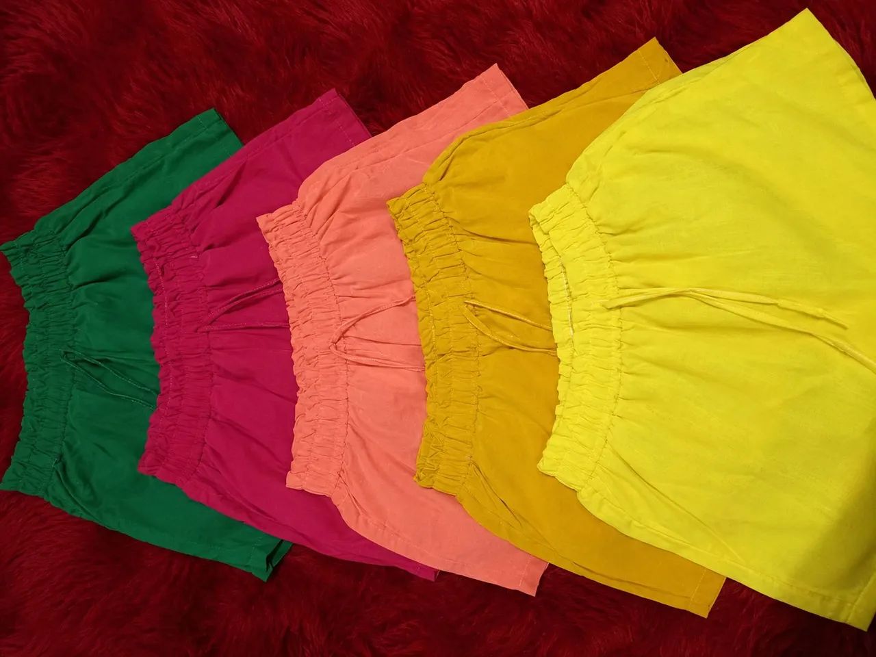 Shorts finos ( modelo alfaiataria)