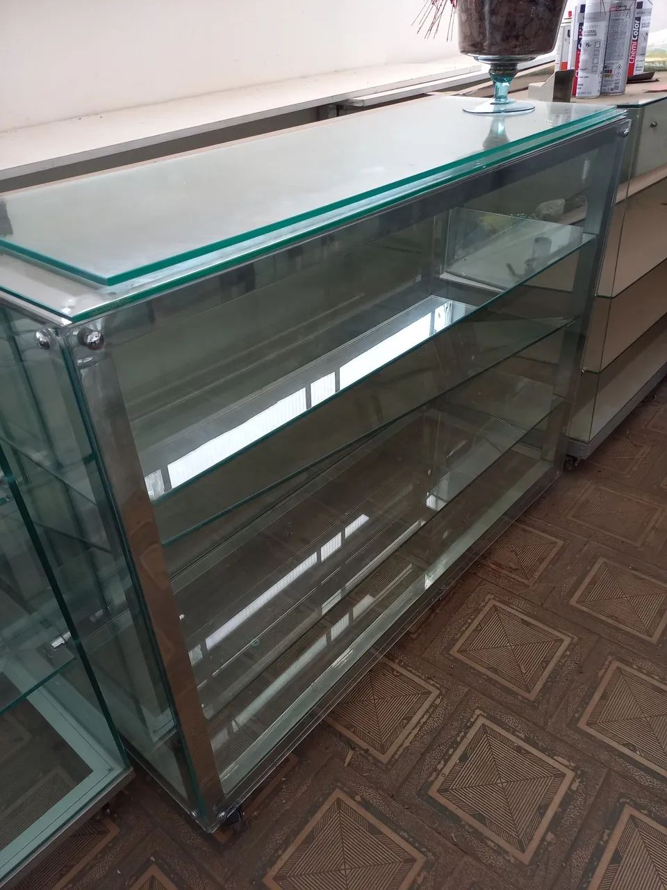  Vitrines para lojas varios modelos - Foto 4