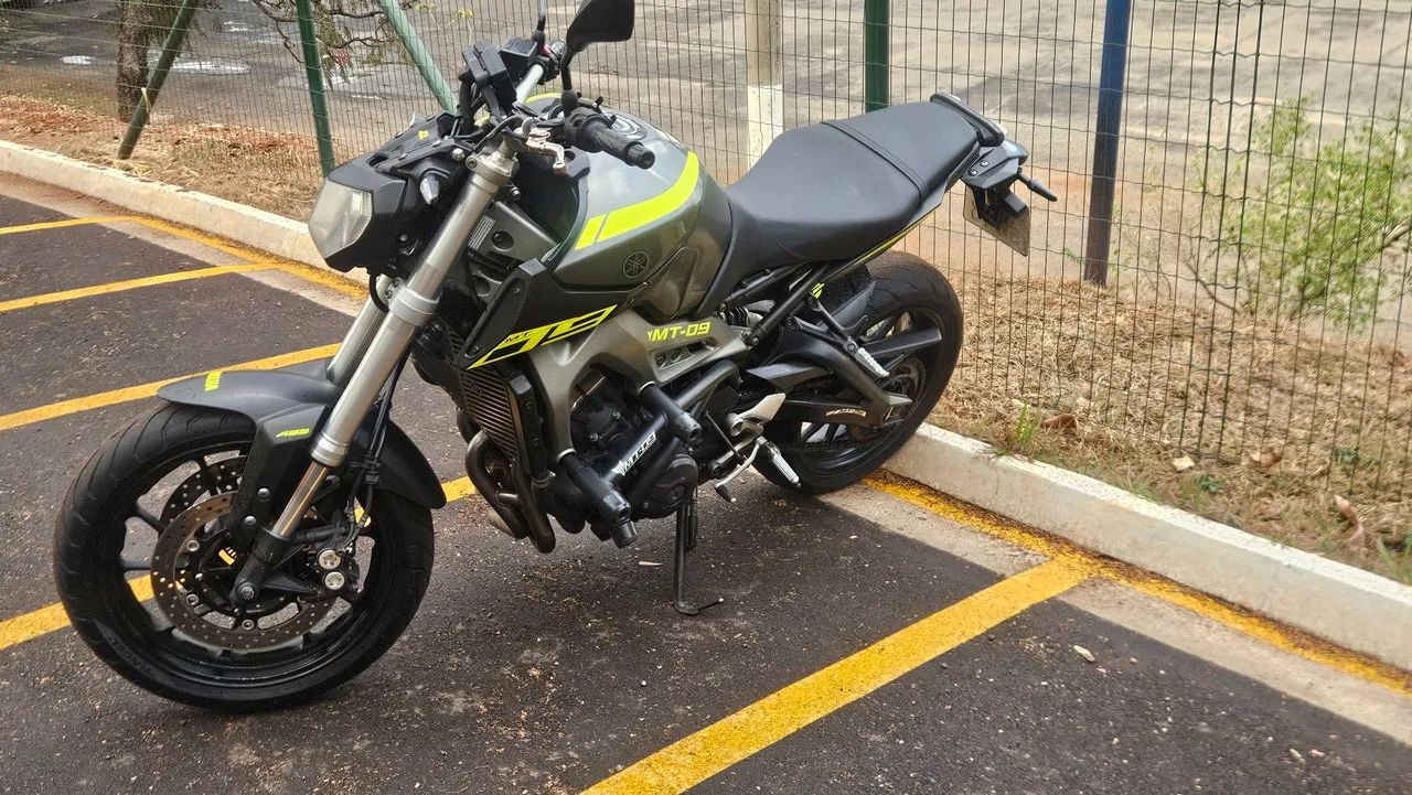 Mt09  - Foto 2