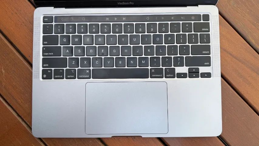 MacBook Pro 13'' Apple M2 - Foto 3