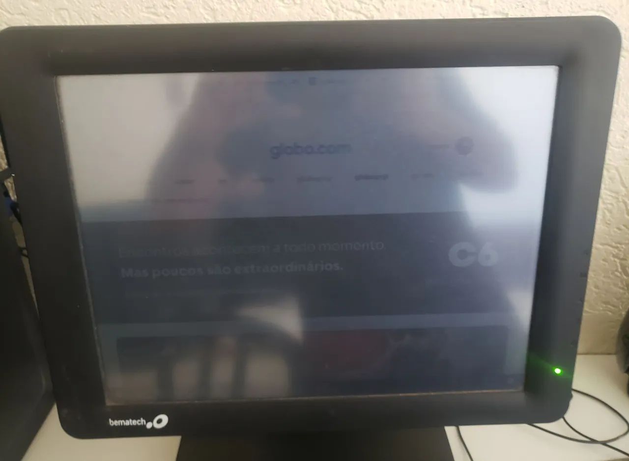 Monitor bematech touch screen com defeito - Foto 5