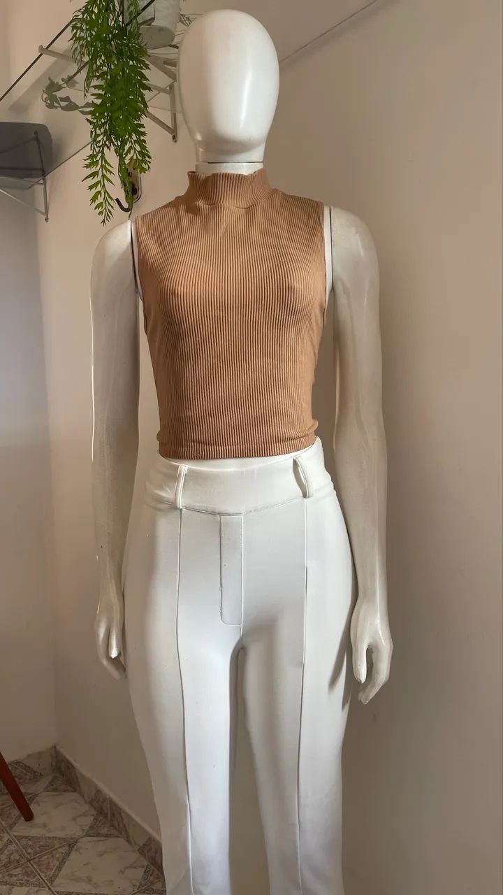 Conjuntos/ vestido / biquine/ blusa / calça - Foto 2