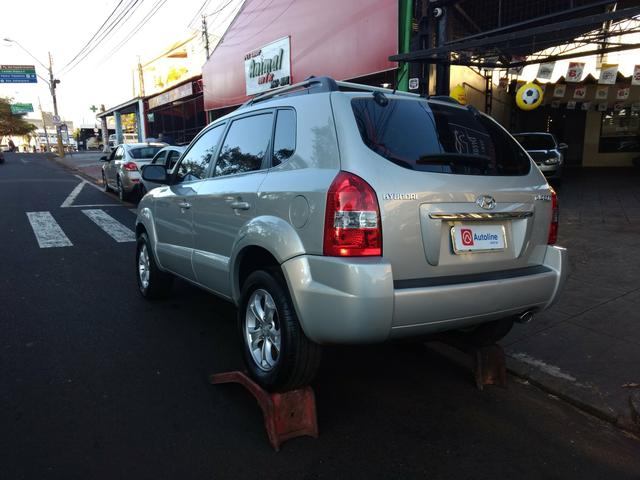 HYUNDAI TUCSON 2.0 16V AUT. 2013 - 487203073  OLX