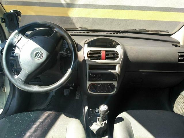Corsa sedan Premium 2010/2011 - Foto 5