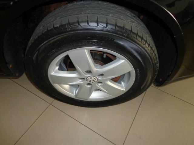 Volkswagen Golf 1.6 - Foto 16
