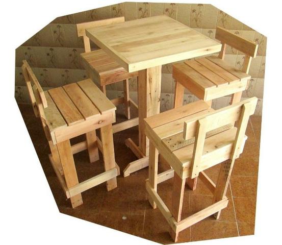 Mesa Tipo Bistrô De Pinus Com 4 Banquetas (Kit Promocional) Sucesso de Vendas
