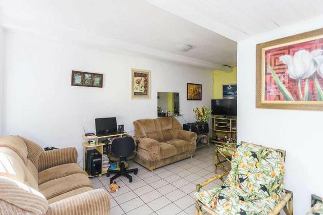 Linda Casa de 2 quartos em Santíssimo
