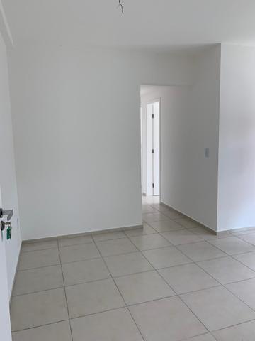 Apartamento no sim, 2/4 com varanda - Foto 3