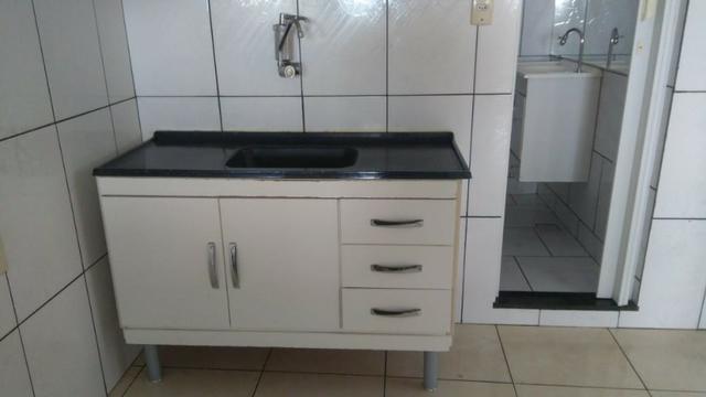 Casa 2/4 rua com portão, proximo a estação de metro Camp. de Piraja - Foto 4