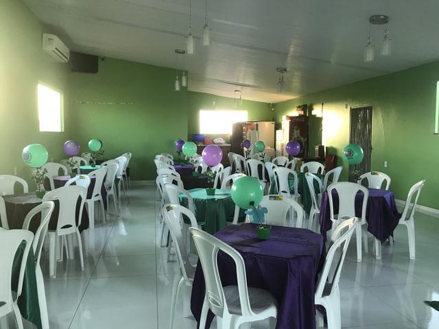 Alugo espaço