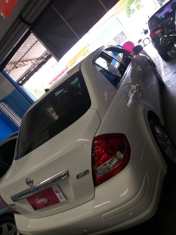 Nissan Tiida 2011 1.8 completo - Foto 3