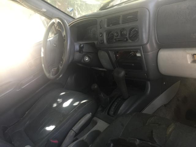 Pajero Sport GLS sucata (motor vendido) - Foto 9