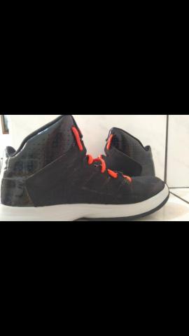 Tênis Adidas número 36