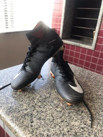 Chuteira Nike - Foto 2