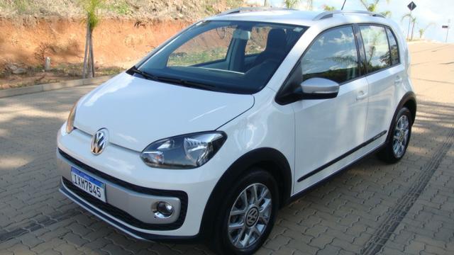 Volkwagen Up Cross TSi 2017 completo Única Dona - Foto 3