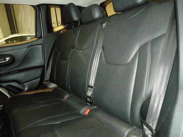 Renegade lgtude at 1.8 16/16 57000km R$63.990 - Foto 12