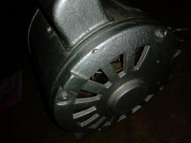 Motor de baixa Rotacão 0,5 cv monofásico - Foto 2