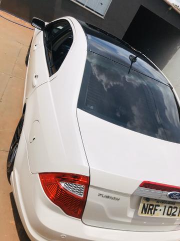 Ford Fusion V6 branco pérola carro para pessoas exigentes - Foto 3