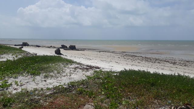 Oportunidade Beira Mar de Pontas de Pedra 12x30 por 75 Mil