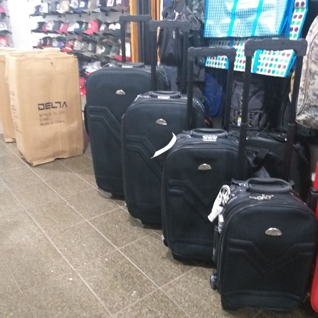 Mega promoção kit de 4 Malas aqui na Loja Mix Tecnológia e Distribuidora