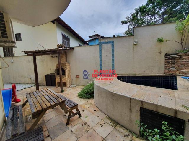 Apartamento térreo com área privativa, piscina e churrasqueira 3 quartos - Foto 2