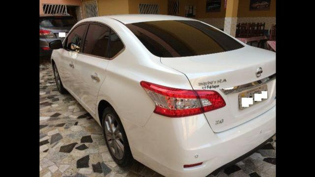 Nissan Sentra Unique 2.0 2015/2016 - Foto 3