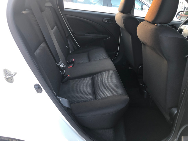 Toyota Etios 1.3 X 2018 Extra! - Foto 12