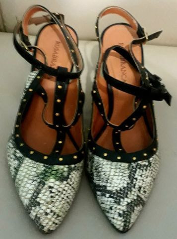 sapato tipo valentino