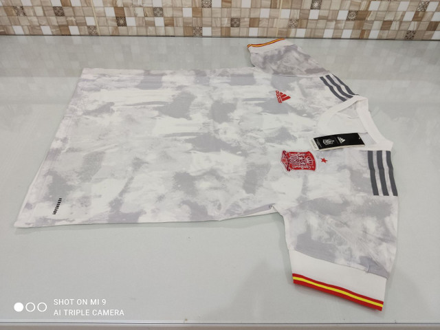 Camisa Espanha Away Adidas 20/21 - Tamanho: G - Foto 4