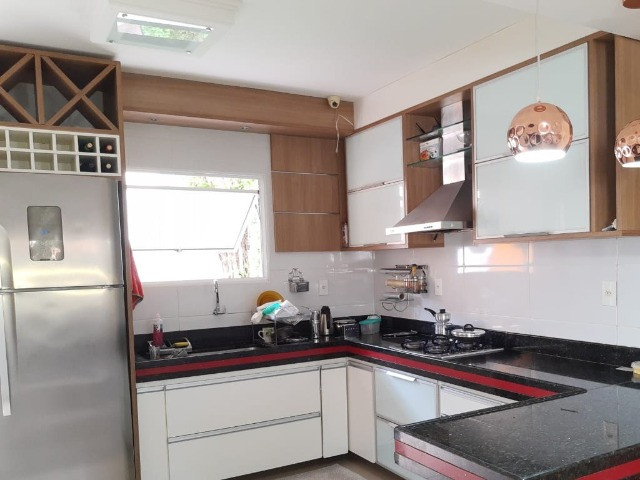 68 - Casa Duplex em Condomínio