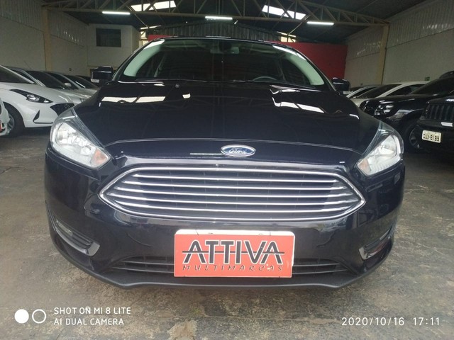 FORD FOCUS SEDAN TITANIUM 2.0 PRETO
