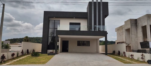 Casa a venda no Condomínio Shambala 2 em Atibaia