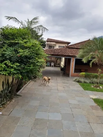 Imobiliária nova aliança vende excelente imóvel em muriqui!!