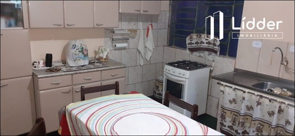 Casa com 4 quartos - Bairro Setor Criméia Oeste em Goiânia - Foto 5